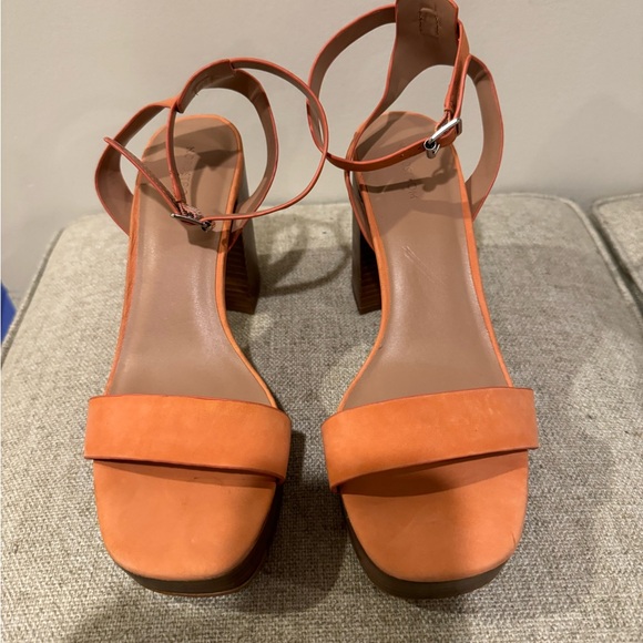 Brand New Nordstrom Anita Ankle Strap Platform Sandal in Coral Orange Size 9B - Picture 7 of 7